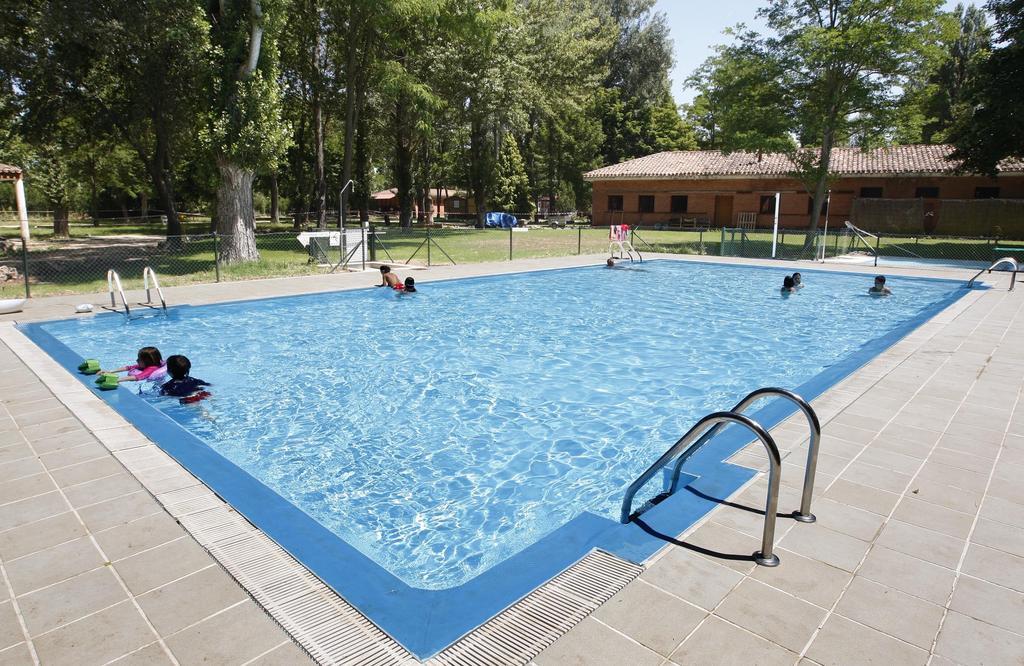 Camping Fuentes Blancas Burgos Exterior photo